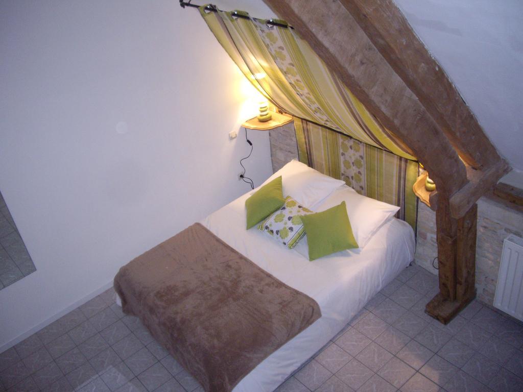 Auberge De La Luzerne Bernières-sur-Mer Zewnętrze zdjęcie