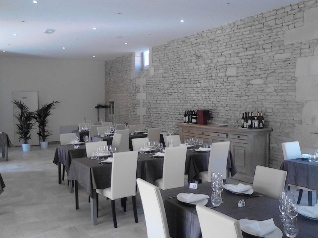 Auberge De La Luzerne Bernières-sur-Mer Zewnętrze zdjęcie