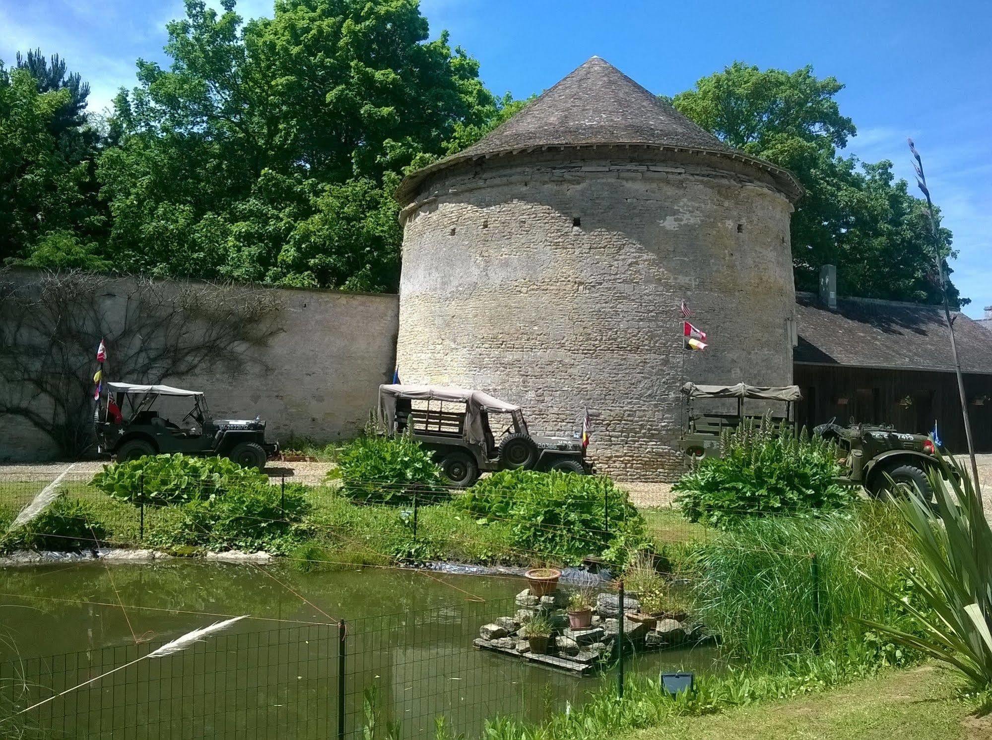 Auberge De La Luzerne Bernières-sur-Mer Zewnętrze zdjęcie
