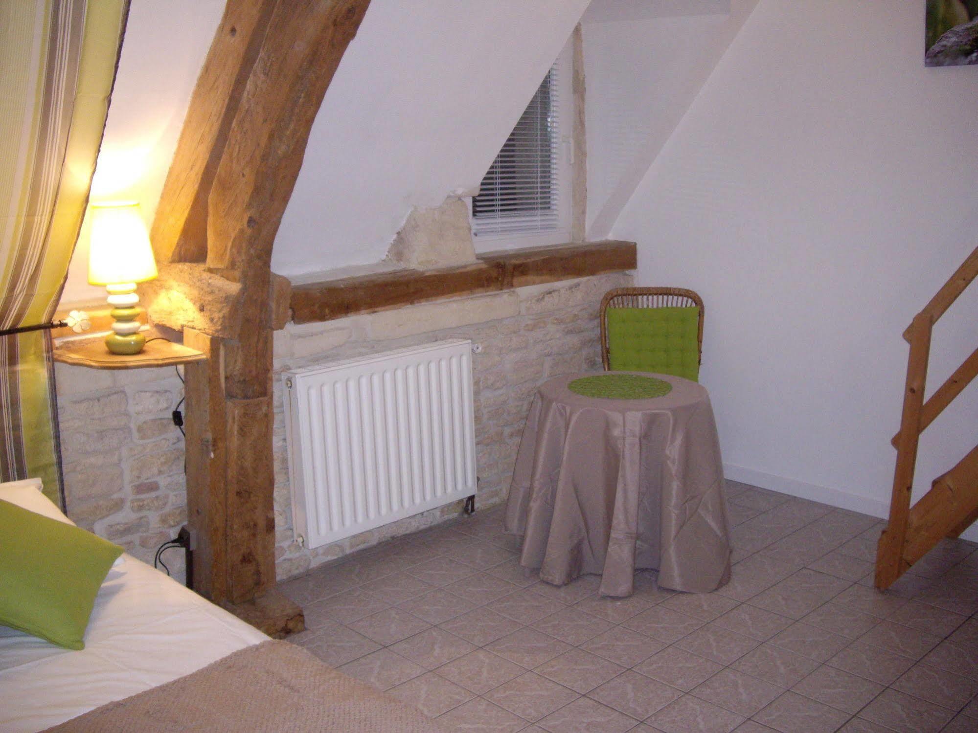 Auberge De La Luzerne Bernières-sur-Mer Zewnętrze zdjęcie