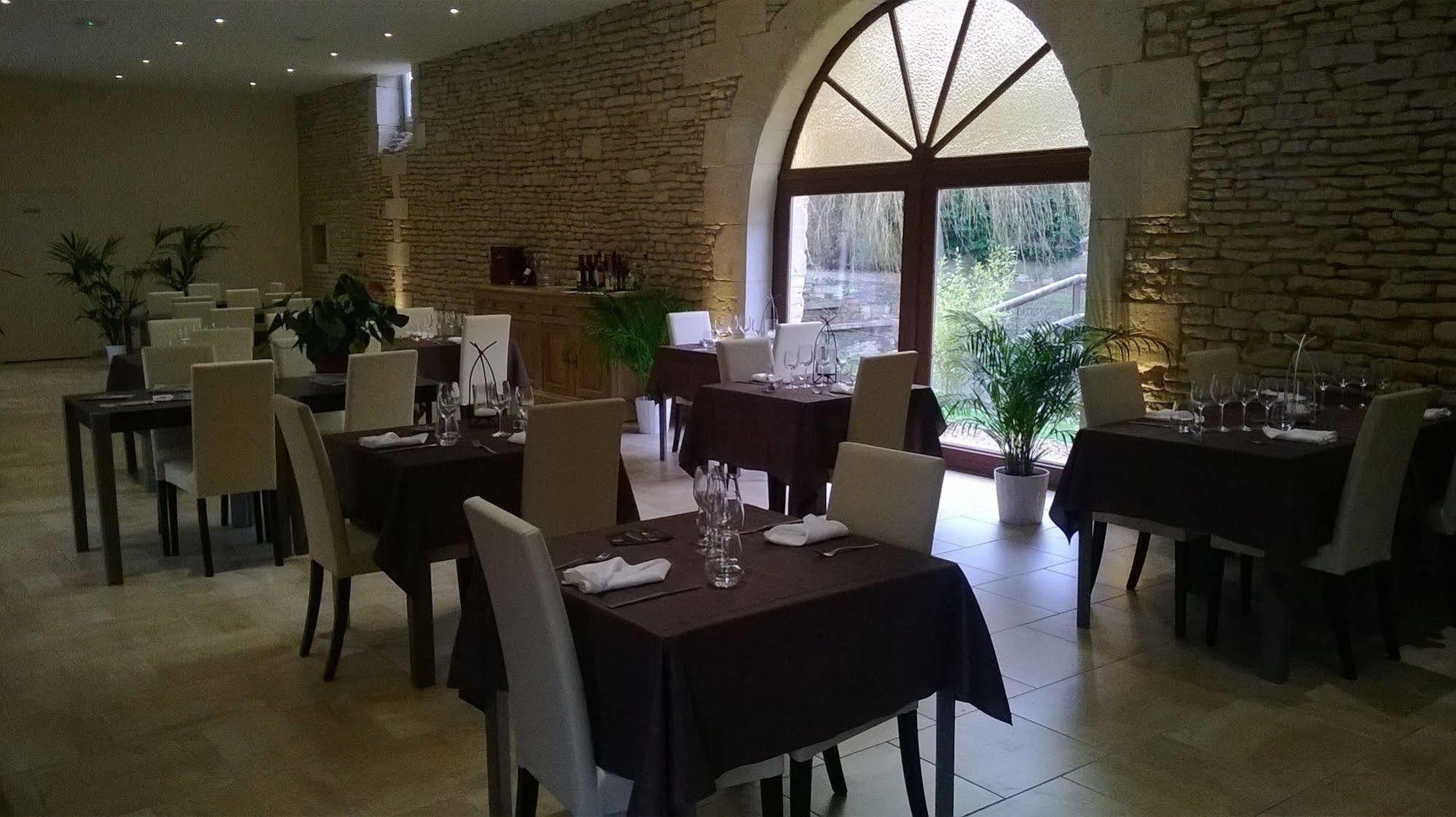 Auberge De La Luzerne Bernières-sur-Mer Zewnętrze zdjęcie